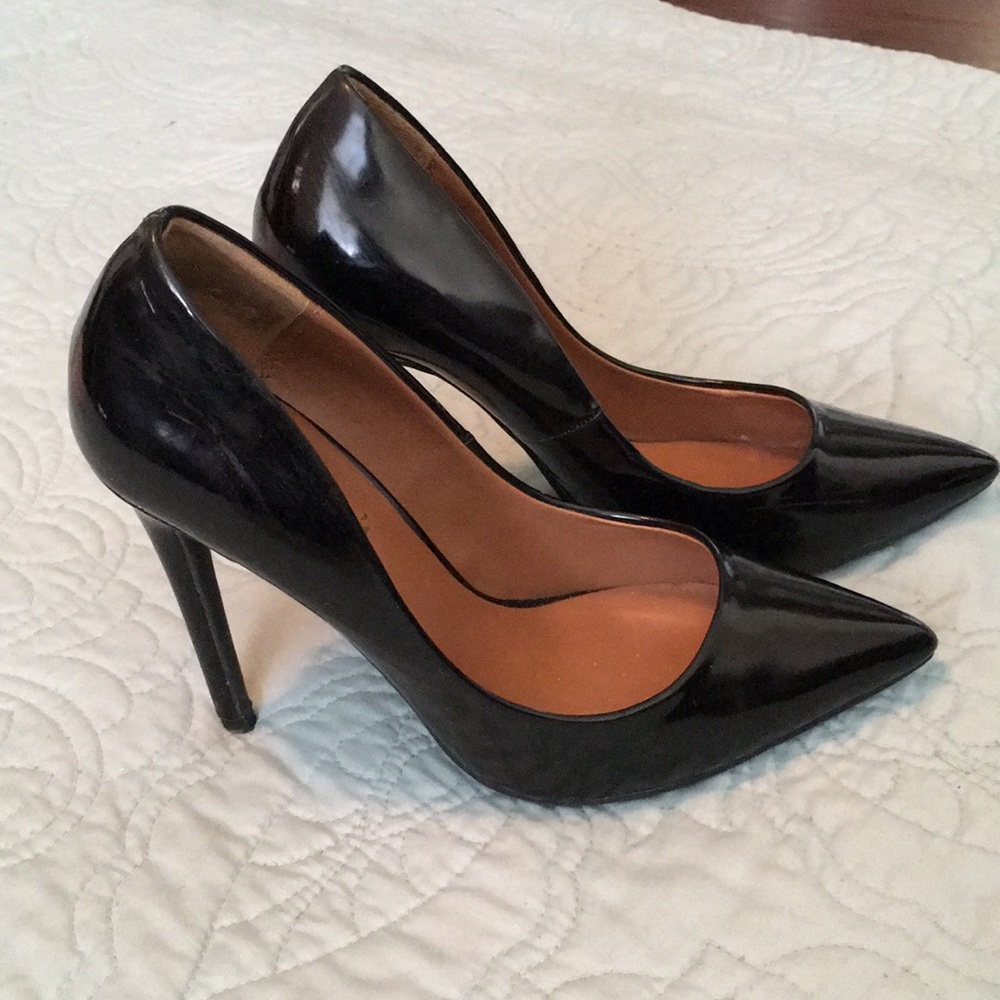 Black heels